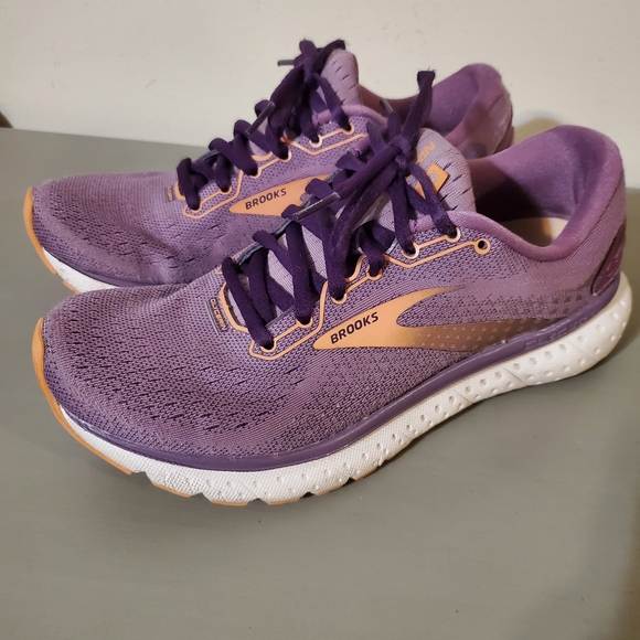 Brooks Shoes - Brooks Purple Glycerin 18 Running Shoes Size 7.5
